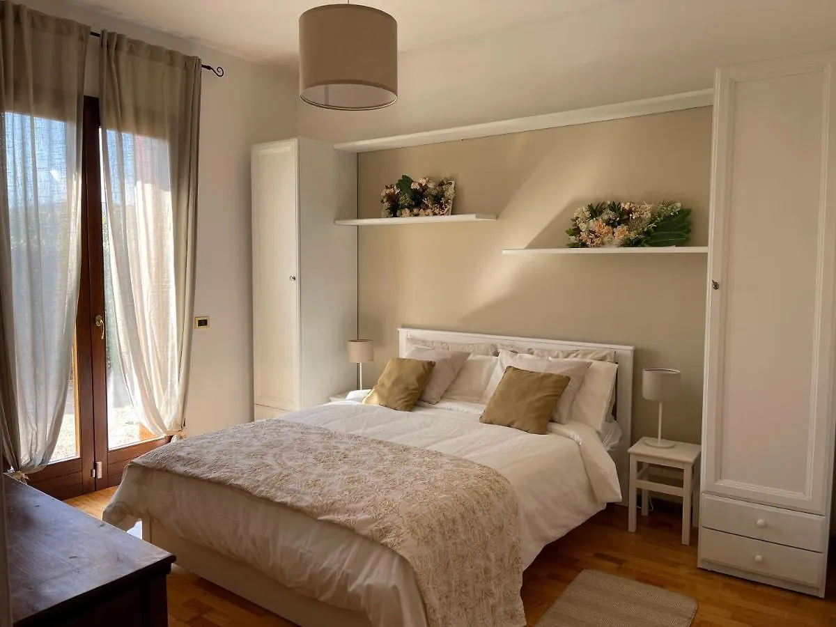 Casa de Férias Villa Marinella Apartments - Locazione Turistica Itália