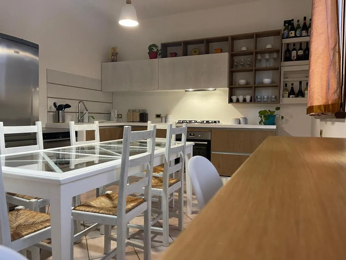 Villa Marinella Apartments - Locazione Turistica Италия