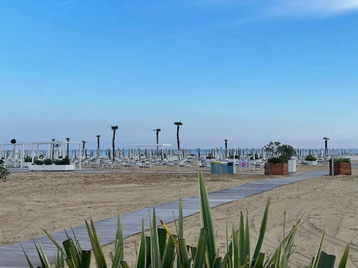 Дом отдыха Villa Marinella Apartments - Locazione Turistica